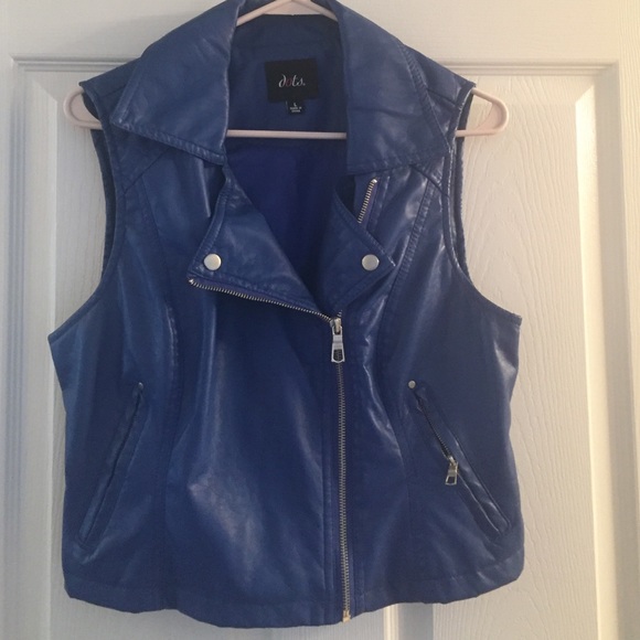 Blue Vest - Picture 1 of 2