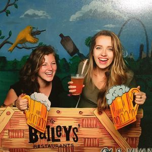 Meet your Posher, Clair