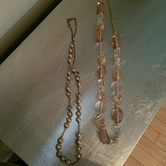 Ladies necklaces LOFT