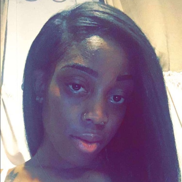 Meet your Posher, Nirandah