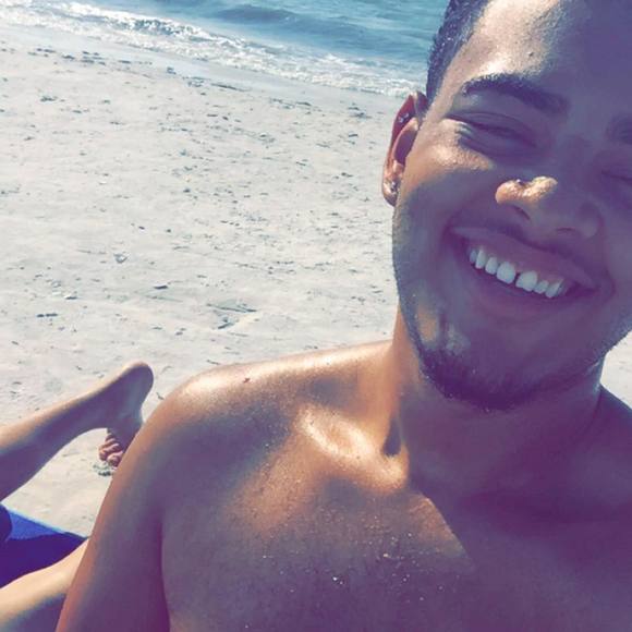 Meet your Posher, Luis - Picture 1 of 1