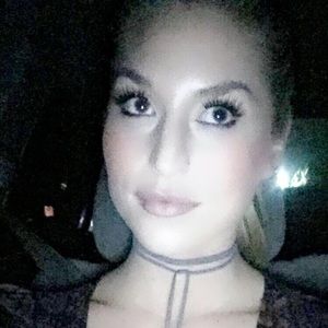 Meet your Posher, Jillian