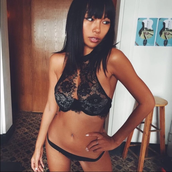 SOLD black lace high neck bralette and thong - Picture 3 of 4