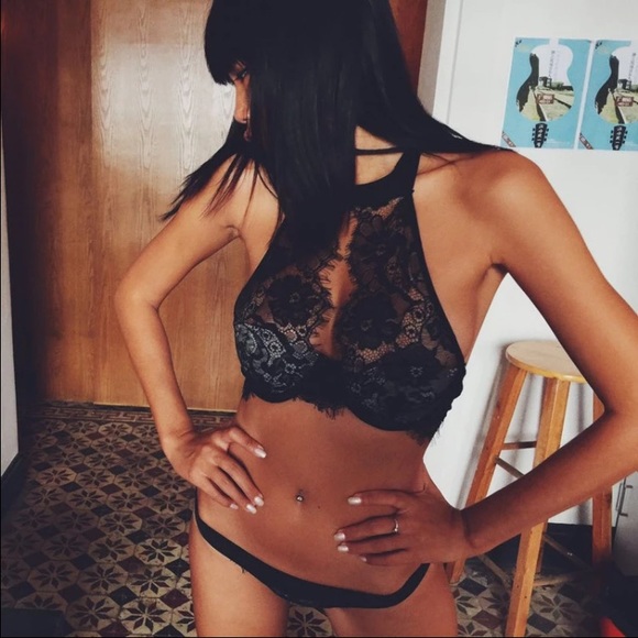 SOLD black lace high neck bralette and thong - Picture 4 of 4
