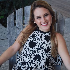 Meet your Posher, Beatrice