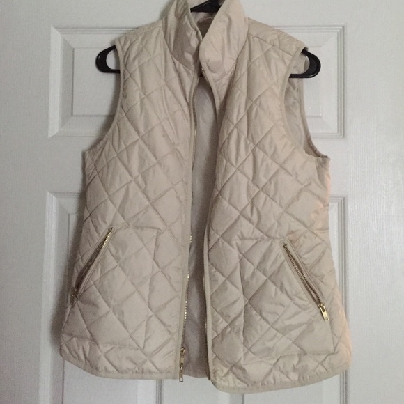 White Puffer Vest