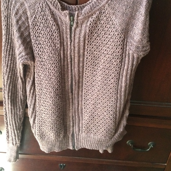 Sweater - Picture 2 of 3