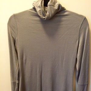 Lululemon steel blue/grey wool turtleneck