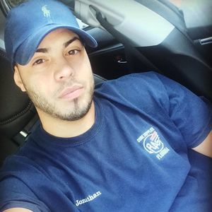 Meet your Posher, Victor