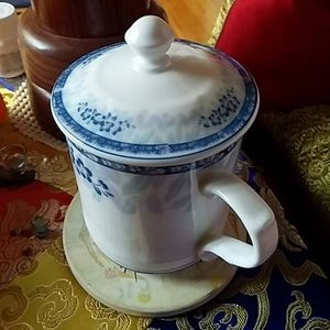 Meet your Posher, Tsering