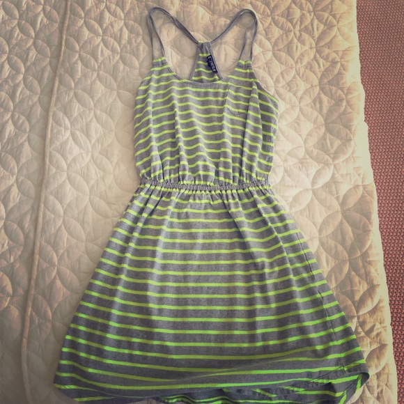 Dress - Picture 1 of 3