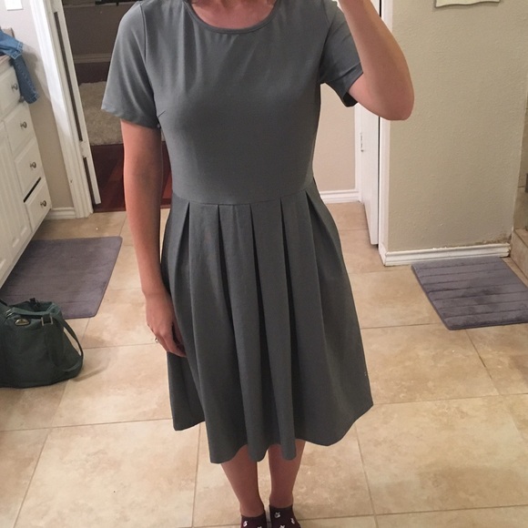 Journey Five grey dress! - Picture 2 of 2
