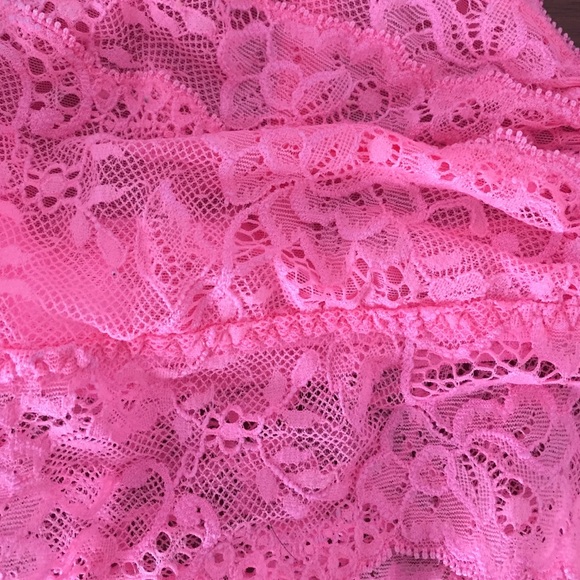 Victoria's Secret Floral Lace Bralette - Picture 2 of 4