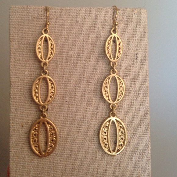 Light weight Stella and Dot Chandeliers