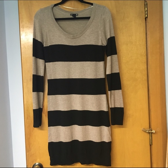 Lightweight sweater dress