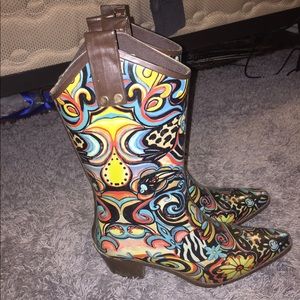 CLOSET CLOSING!! Western rain boots