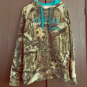 Cabela's camo sweatshirt