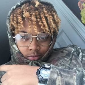 Meet your Posher, Destiny