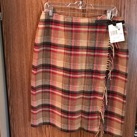 Jaclyn Smith wool plaid skirt