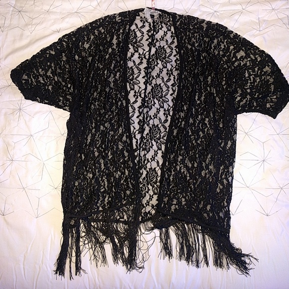 Beautiful Floral Lace Kimono