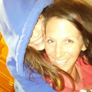 Meet your Posher, Leandra