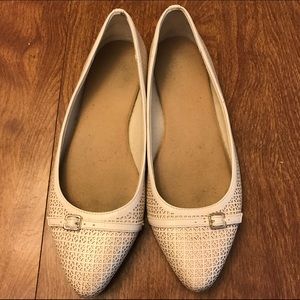 Dr. Scholl's white work flat