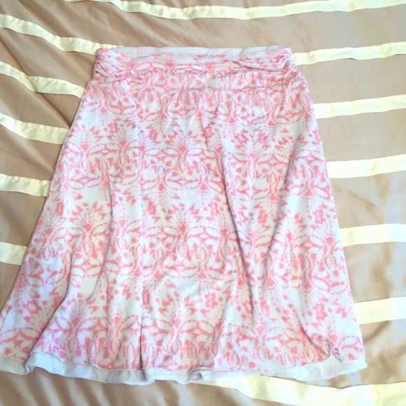 Reversible skirt