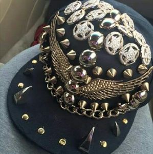 Customize hats
