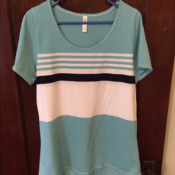 LuLaRoe Classic Tee