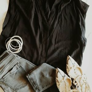 Black boxy sleeveless Express blouse