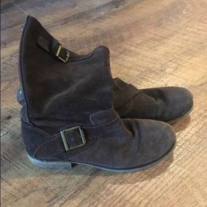 American eagle slouchy brown boots