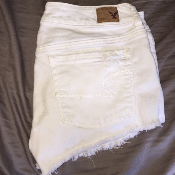 White American Eagle Shorts
