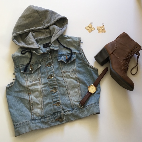 Jackets & Blazers - Cute vest