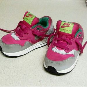 Baby girl's Nike Sneakers
