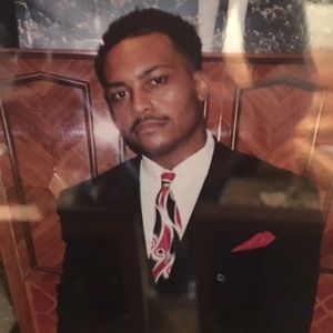 Meet your Posher, Raymond