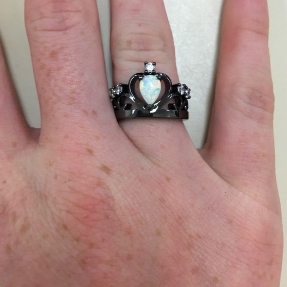 Opal ring - Picture 2 of 4