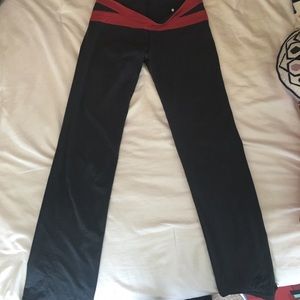 Lululemon pants size 8