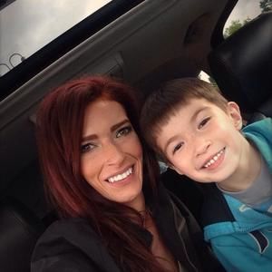 Meet your Posher, Valouree