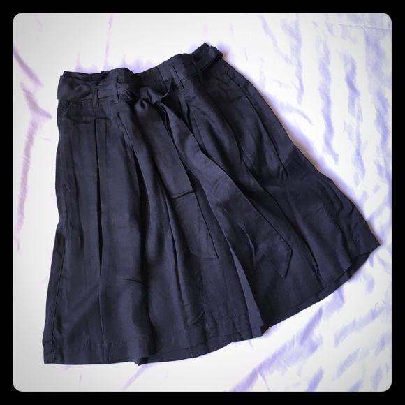 GAP skirt