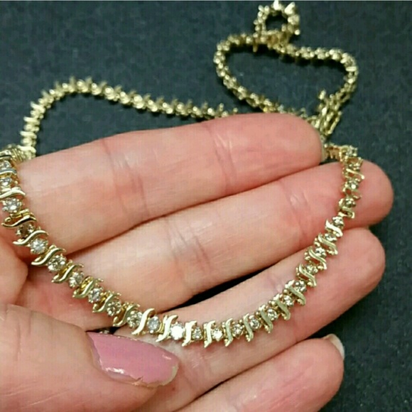 10k Gold Diamond Tennis Necklace 16 3/4".