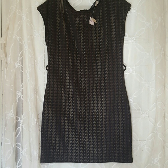 TOUCH ME DRESS SIZE L