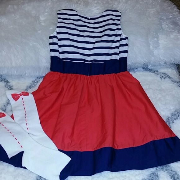 SOLD IN BUNDLE - Picture 3 of 4