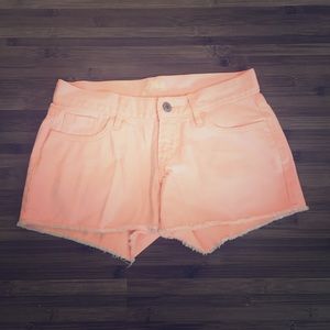 🚫SOLD🚫 Cut Off Shorts ✨