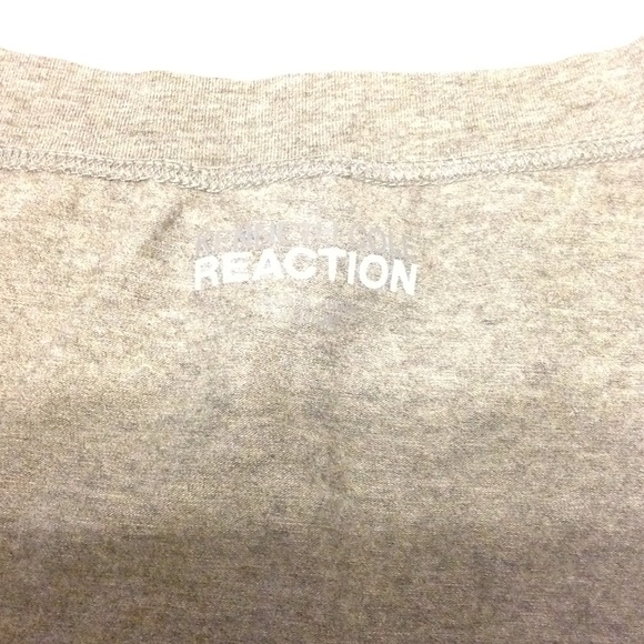 KENNETH COLE ~ NWT GREY SCOOP NECK TEE. Size M - Picture 3 of 4