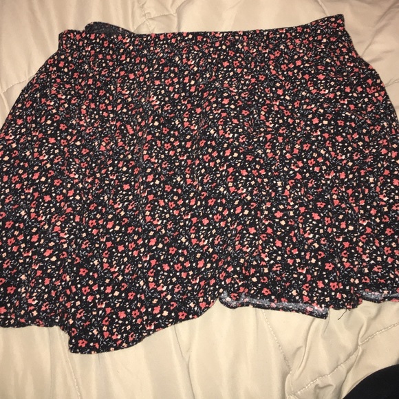 AEO Flowy Skirt 2 for one price!!