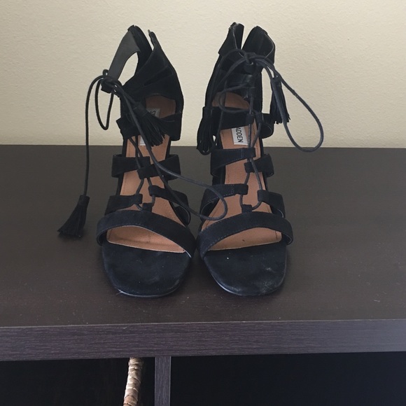 Steven madden lace ups