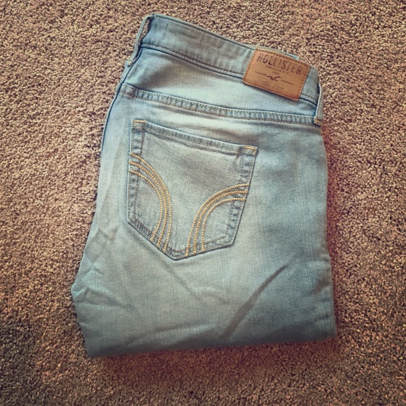 Hollister skinny jeans