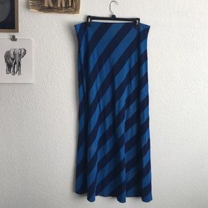 Ann Taylor cobalt and navy diagonal stripe skirt