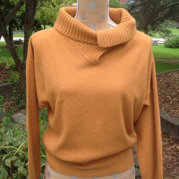 anne klein knitwear Sweaters - Anne Klein orange cowl sweater