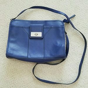 Cross body purse